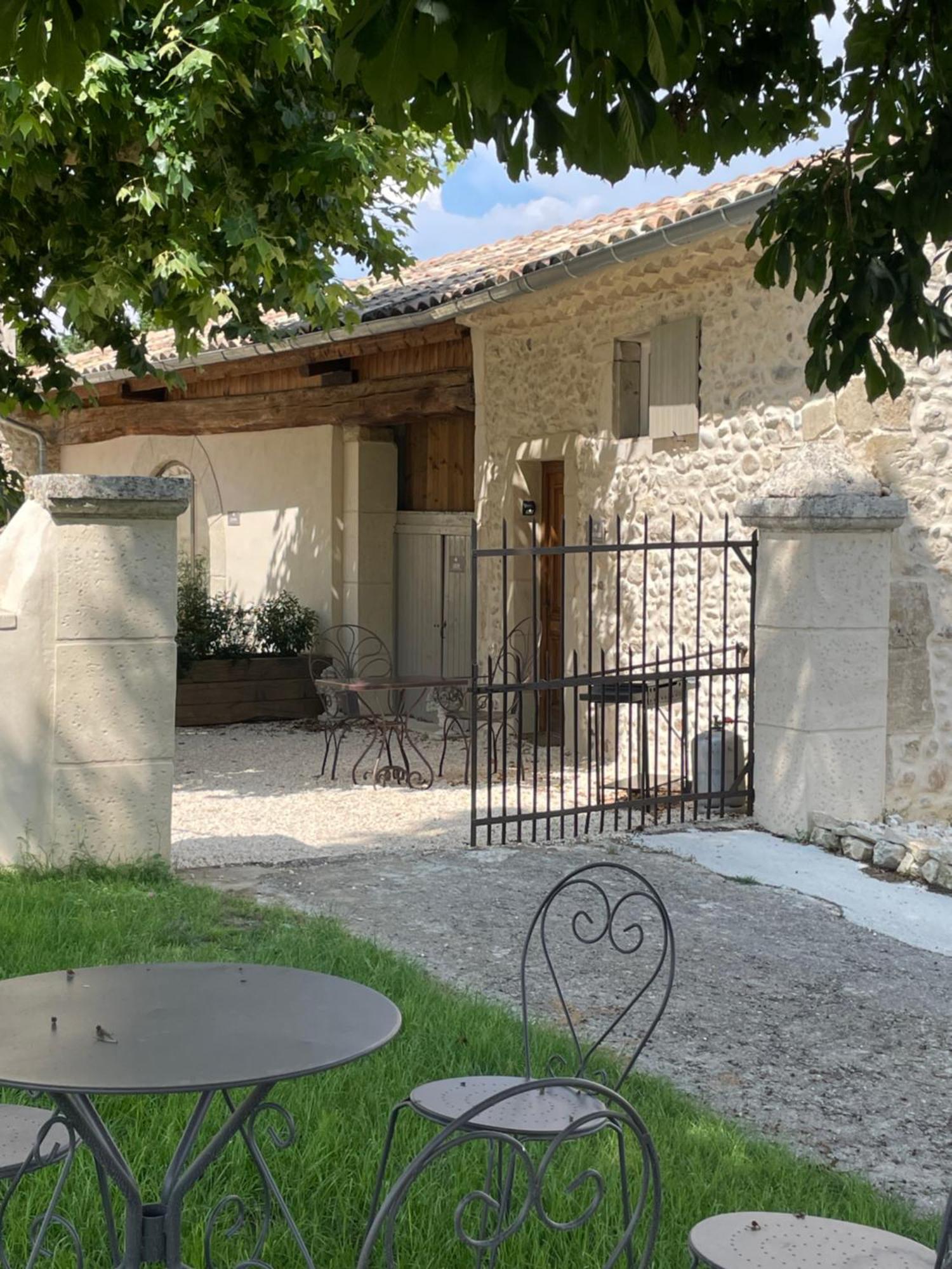 Vila Domaine Chamarel Saint-Paulet-de-Caisson Exteriér fotografie